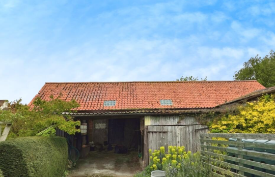 Development Plot in Haconby photo